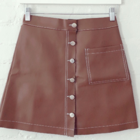 BN - Faux leather skirt - Picture 3 of 4